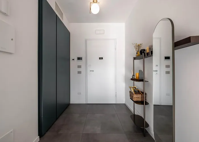 The Tropical Corner By Rentbeat * Rom